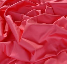 Pružná hladká bavlněná látka červená pastel