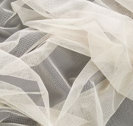 Tyl pružný jemný tělový