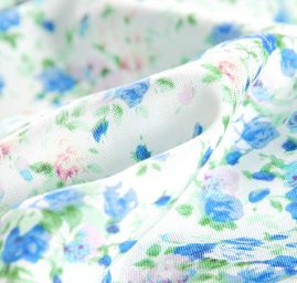 Viskozová letní látka květinový motiv slonová kost