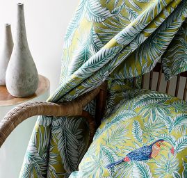 Látka retro vzor papoušek/tukan