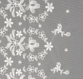 Krajka bordurová  výšivka na tylu slonová kost