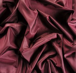 Taft hladký vínovofialový