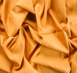 Len střední síly okrová