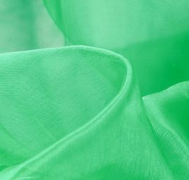 Organza jednobarevná trávově zelená