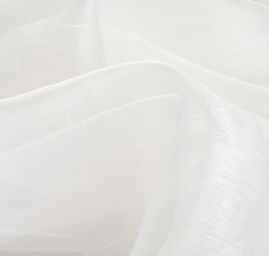 Organza s olůvkem v barvě bílé