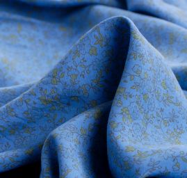 Viskozová letní látka kytičkový motiv modro/žlutá