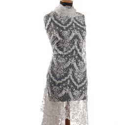 Bordurová krajka výšivka na tylu bílá barokní motiv