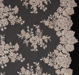Efektní krajka výšivka na tylu květinový motiv šedá