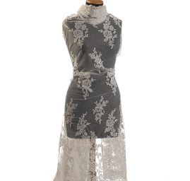 Krajka výšivka na tylu květinový motiv slonová kost 