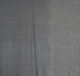 Hedvábný žoržet s tylovou aplikací černý