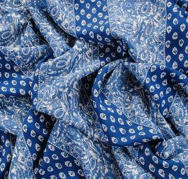 Viskozová šatová látka květinový vzor proužků