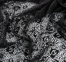 Krajka hrubá imitace háčkované krajky černá