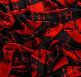 Hedvábný šifon geomterický vzor červená/černá