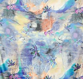 Hedvábný satén květinový motiv