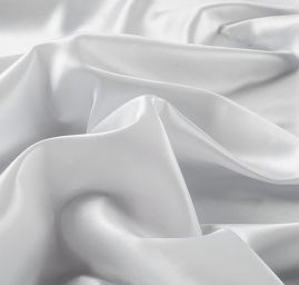 Podšívka saténová perlové barvy