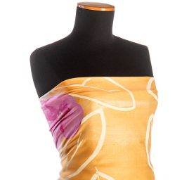 Viskozová látka na šaty s velkým květem