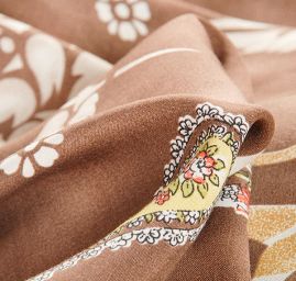 Viskózová látka orientální zvířecí vzor