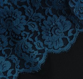 Tylová krajka jemná květy tmavě tyrkysová