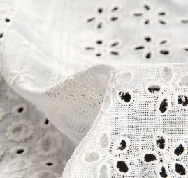 Madeira bavlněná květinový geometrický vzor 