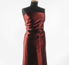 Satén nepružný duchesse lesklý bordó