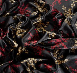 Satén nepružný motiv květin černý