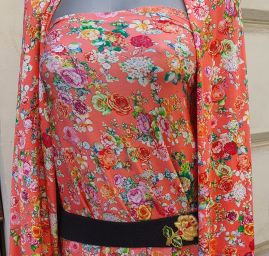 Letní úplet viskozový vzor barevných květů