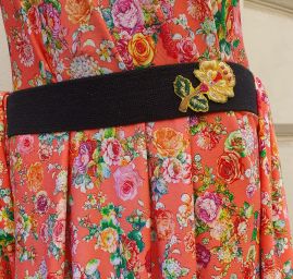 Letní úplet viskozový vzor barevných květů