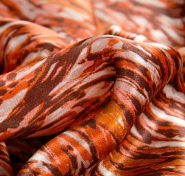 Hedvábný satén abstraktní motiv hnědý