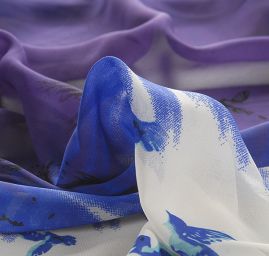 Šifon jemný vzor ptáčci modří