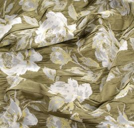 Žakárová látka květinový vzor zelenobílá