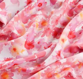 Viskozová šatová látka rozpité květy růžová