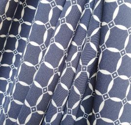 Krepdešín imitace hedvábí geometric modrobílá