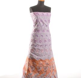 Madeira barevné květy fialová