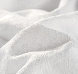 Žakárová látka bavlna směs květinový motiv bílá