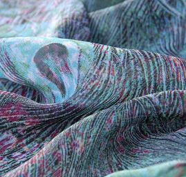 Šifon vzor paví pera digitální tisk tyrkysová