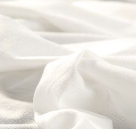 Jemný úplet barvy slonové kosti