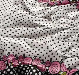 Pružná letní látka popelín puntíky/růže růžová
