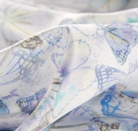 Atlas motiv motýlci fialový 