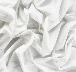 Bavlněná látka vzor kostek šedosmetanová