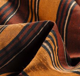 Len žakár proužky