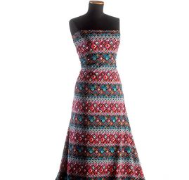 Úplet viskozový etno vzor