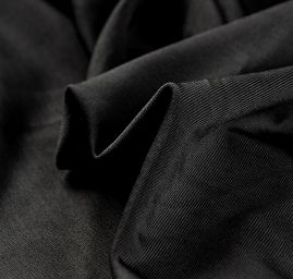 Úplet viskozový lesklý černý