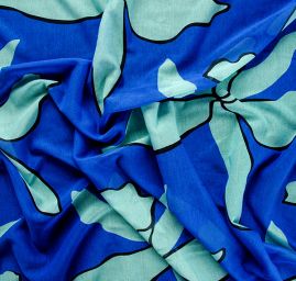 Úplet viskozový květinový vzor sv.modrý