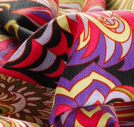 Kostýmová látka piké etno vzory