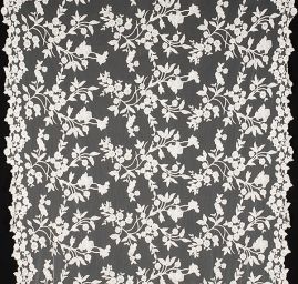 Exkluzivní krajka výšivka na tylu bílá