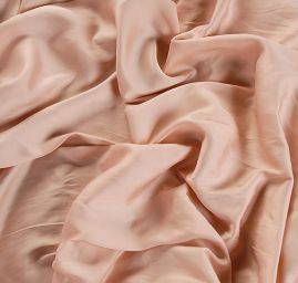 Cupro šatová látka pudrová