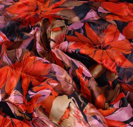 Hedvábný šifon květinový motiv červenočerný