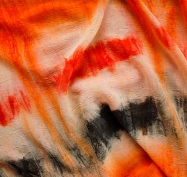 Šifon kreš batika oranžovo-černá