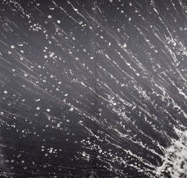 Hedvábný atlas kupón kapky vody černá bílá