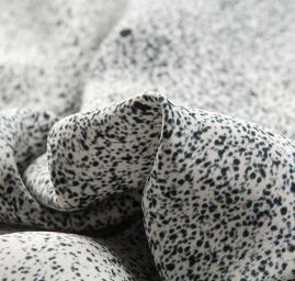 Hedvábný satén pepř/sůl 